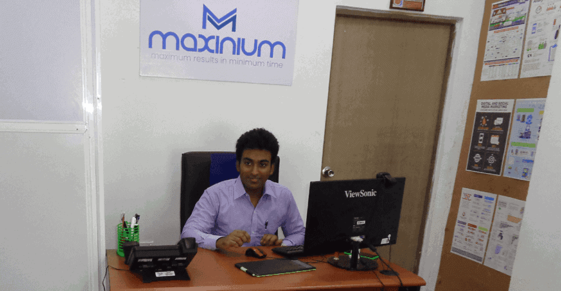 Maxinium அலுவலகத்தில் Alston Antony-இன் முதல் நாள்.